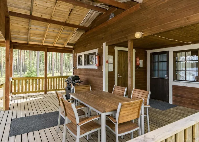 Maentyniemi By Interhome 度假居 Luhtanen